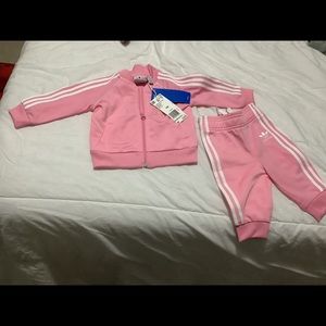 Adidas sweatsuit